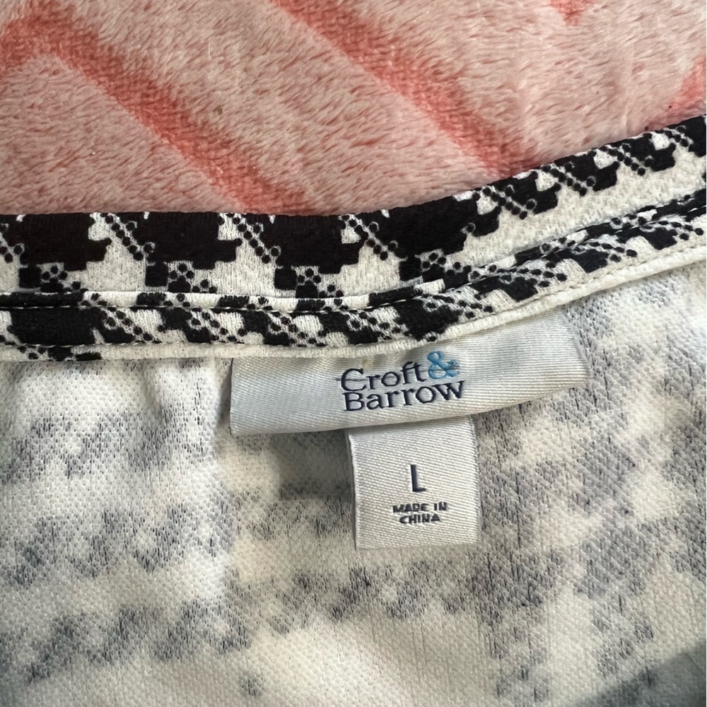 #229 Croft & Barrow blouse - Picture 4 of 12